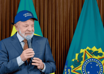 Aprovação De Lula Sobe Em Pesquisa Cnt E Reforça Confiança Para Economia E Ibovespa - Gazeta Mercantil