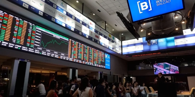 Ibovespa hoje: PIB do Brasil e julgamento de Bolsonaro ditam rumo da bolsa nesta terça-feira 1 GAZETA MERCANTIL Ibovespa Hoje: Pib Do Brasil E Julgamento De Bolsonaro Ditam Rumo Da Bolsa Nesta Terça-Feira - Gazeta Mercantil - Economia