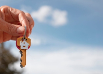 Governo Cria Casas De Plástico Reciclado Que Ficam Prontas Em Cinco Dias - Gazeta Mercantil