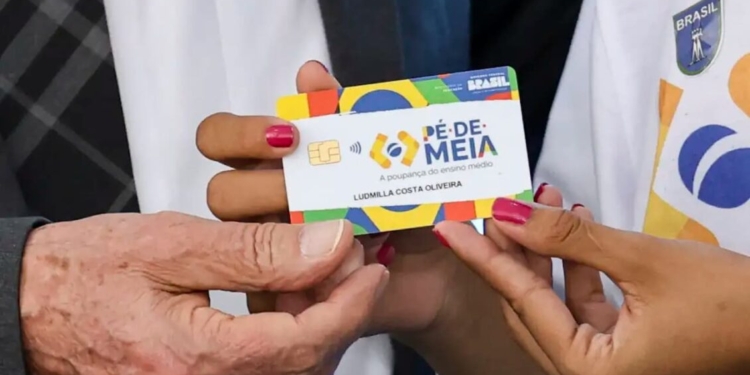 Pé-de-Meia 2026 libera até R$ 1.200 para nascidos em maio e junho e reforça combate à evasão 1 GAZETA MERCANTIL Pé-De-Meia - Gazeta Mercantil