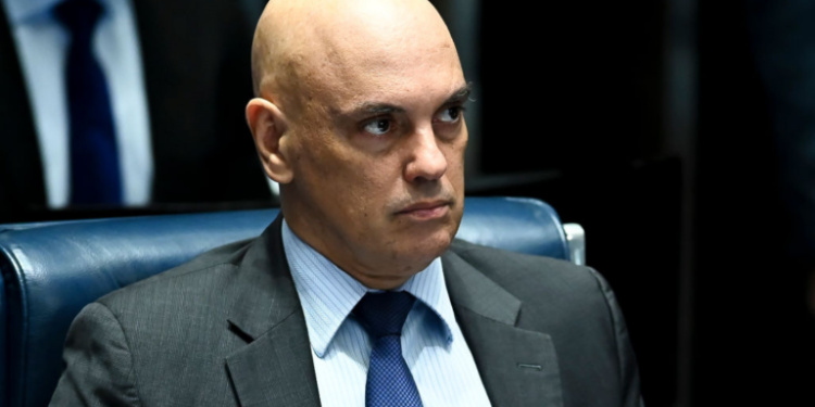 Lei Magnitsky: Novo cobra Haddad sobre cumprimento por Banco do Brasil e Caixa após sanção a Moraes 1 GAZETA MERCANTIL Lei Magnitsky: Novo Cobra Haddad Sobre Cumprimento Por Banco Do Brasil E Caixa Após Sanção A Moraes - Gazeta Mercantil - Política