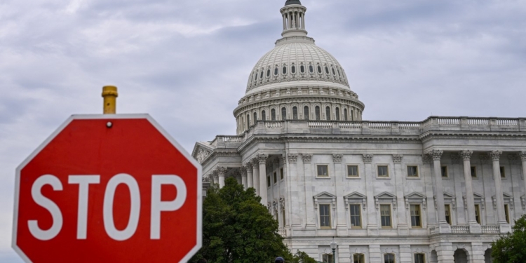 Shutdown Nos Eua: Descubra Como A Paralisação Pode Afetar Dólar, Juros E Até O Brasil - Gazeta Mercantil