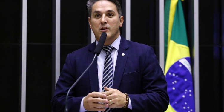 Anistia A Bolsonaro: Oposição Chama Julgamento No Stf De Teatro E Pressiona Câmara Por Votação - Gazeta Mercantil