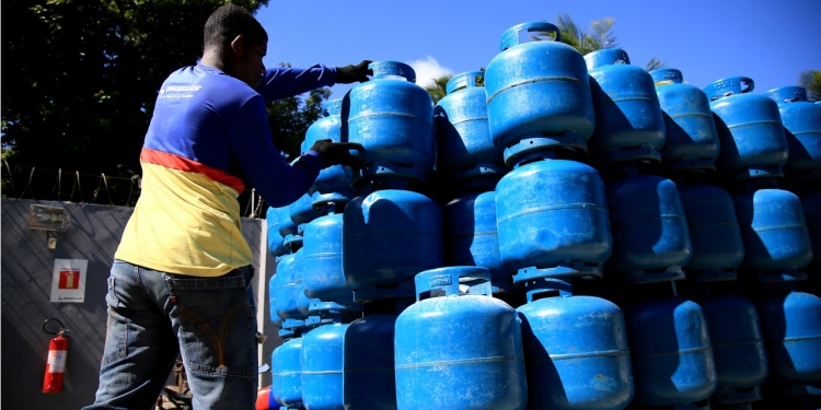 Gás Do Povo: Como Funciona O Programa Que Garante Botijão Gratuito Para 15,5 Milhões De Famílias - Gazeta Mercantil - Economia