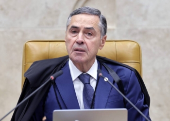 Sanção De Trump Impede Barroso De Participar De Encontro Internacional Em Yale - Gazeta Mercantil - Política