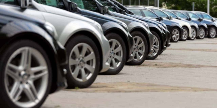 Vendas de veículos no Brasil sobem 8% em setembro com apoio das exportações e dos carros sustentáveis 1 GAZETA MERCANTIL Vendas De Veículos No Brasil Sobem 8% Em Setembro Com Apoio Das Exportações E Dos Carros Sustentáveis - Gazeta Mercantil