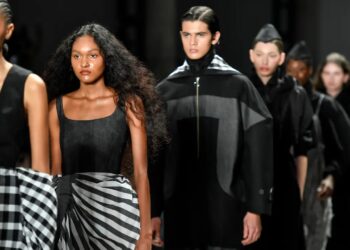 Tendências Do São Paulo Fashion Week 2026: Azul, Volumes E Brilho Marcam O Verão Da Moda Brasileira - Gazeta Mercantil Moda