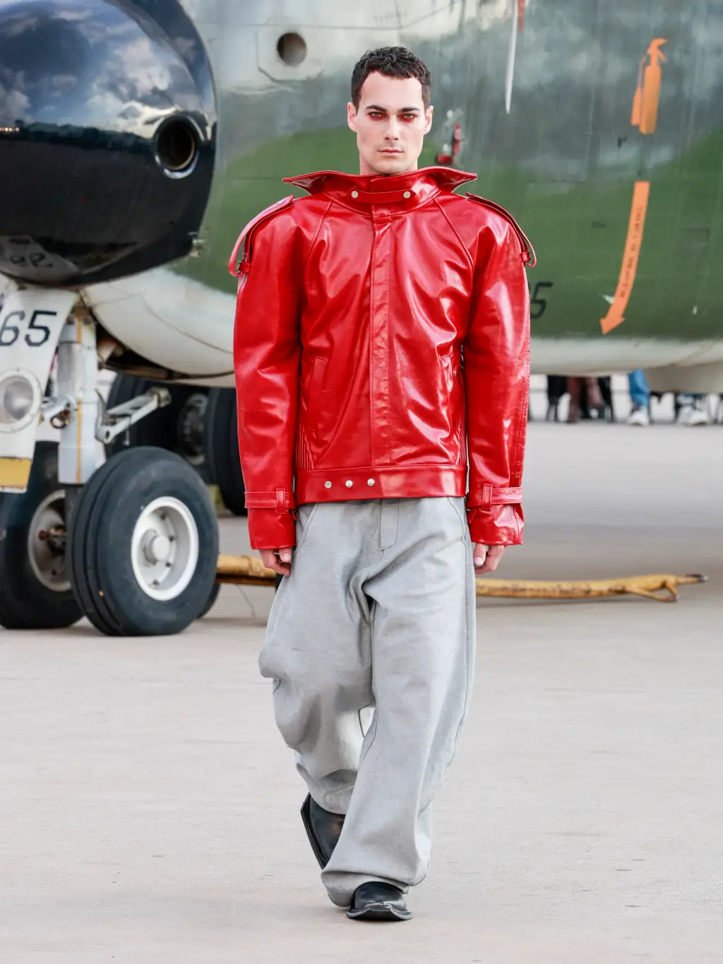 Desfile De Forca Spfw N60 Verão 2026 (Ze Takahashi/ @Agfotosite/Divulgação) - Publicado Em Gazeta Mercantil