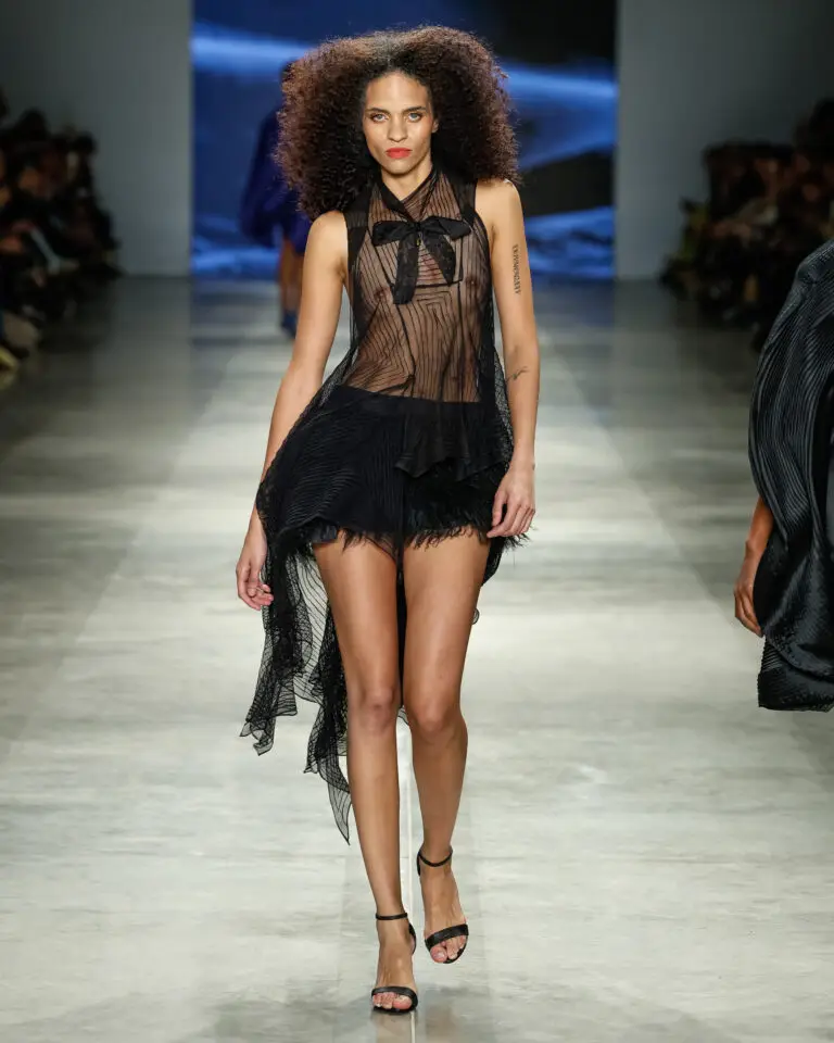 Lino Villaventura Spfw N60 Verão 2026 (Ze Takahashi / @Agfotosite/Divulgação) - Gazeta Mercantil