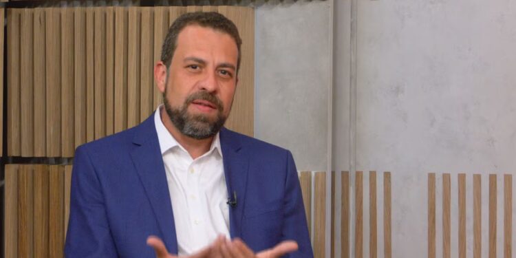 Guilherme Boulos no Palácio do Planalto: mudanças e novos rumos na Secretaria-Geral da Presidência 1 GAZETA MERCANTIL Guilherme Boulos No Palácio Do Planalto: Mudanças E Novos Rumos Na Secretaria-Geral Da Presidência - Gazeta Mercantil