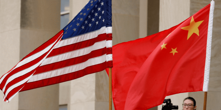 Dólar Hoje Sobe Com Tensão Eua-China E Expectativa De Cortes De Juros Do Fed - Gazeta Mercantil