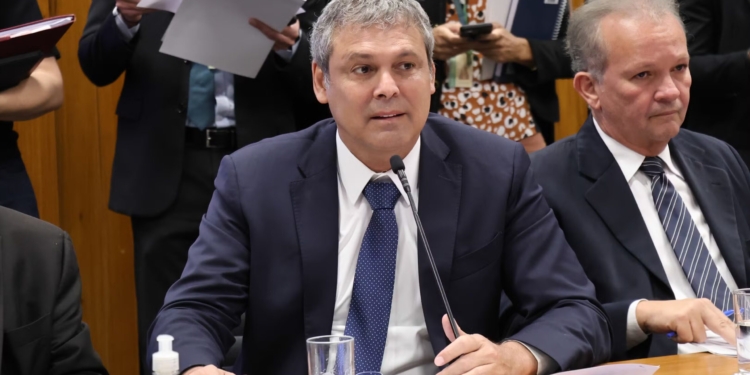 Governo Aposta Em Aprovação Do Corte De Gastos E Mira Equilíbrio Das Contas Públicas - Gazeta Mercantil