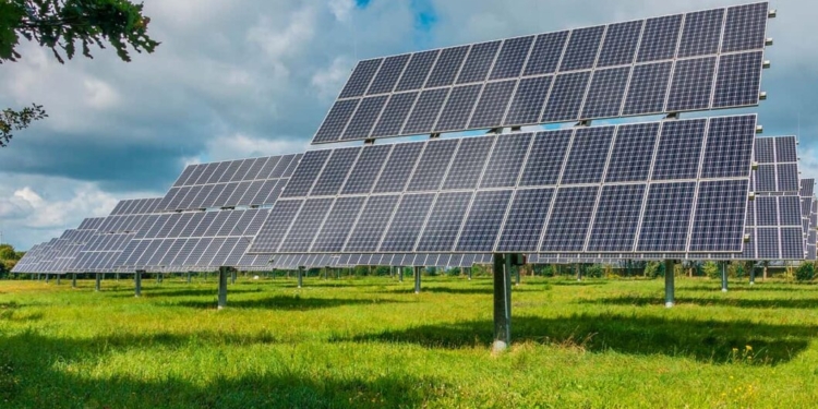 Lei De Energia Solar Muda Regras E Cobra Uso Da Rede Elétrica - Gazeta Mercantil