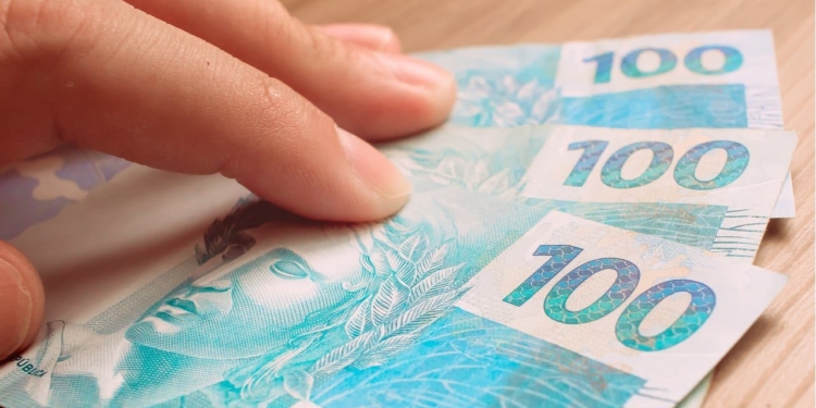 Crédito do Trabalhador cresce 80% em 2025 e acende alerta sobre endividamento no Brasil 1 GAZETA MERCANTIL Crédito Do Trabalhador Cresce 80% Em 2025 E Acende Alerta Sobre Endividamento No Brasil - Gazeta Mercantil - Economia