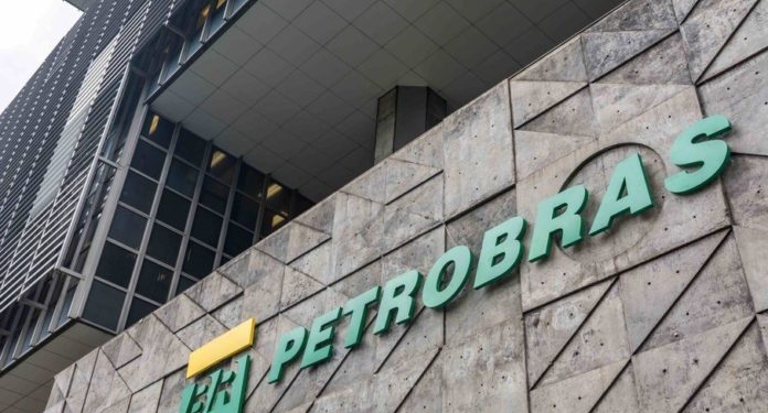 Destaques corporativos de hoje: Petrobras (PETR4), Natura (NATU3), Direcional (DIRR3) movimentam o mercado nesta sexta 1 GAZETA MERCANTIL Destaques Corporativos De Hoje: Petrobras, Natura, Direcional E Outras Empresas Movimentam O Mercado - Gazeta Mercantil