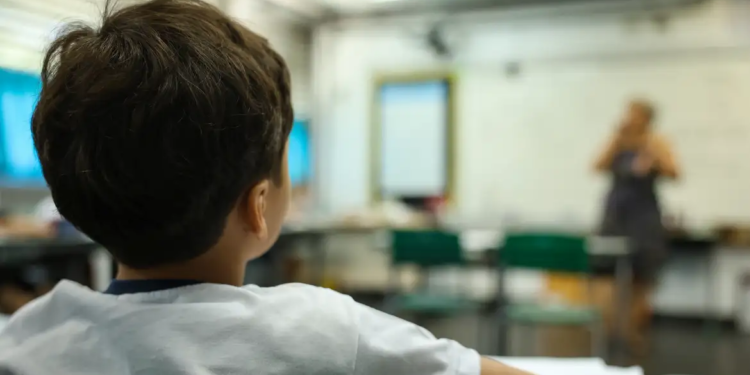 Dia Do Professor É Feriado? Entenda Se Haverá Folga Em 15 De Outubro - Gazeta Mercantil