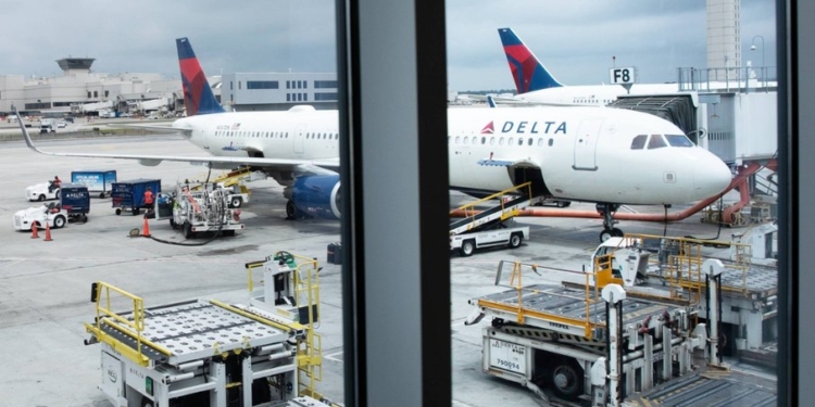 Shutdown Nos Eua: Redução De Voos Atinge 40 Aeroportos E Pode Chegar A 10% Até 14/11; Veja Impactos E Direitos - Gazeta Mercantil