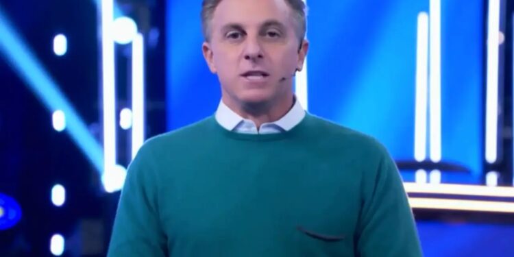 Luciano Huck Divide Opiniões Ao Criticar Modelo De Segurança Após Operação No Rio - Gazeta Mercantil