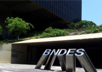 Bndes Abre Pente-Fino Para Afetados Pelo Tarifaço De Trump