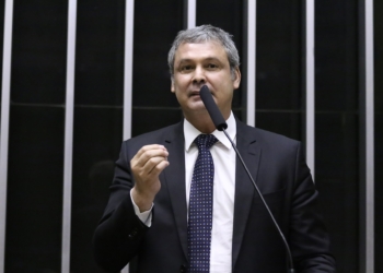 Lindbergh - Gazeta Mercantil