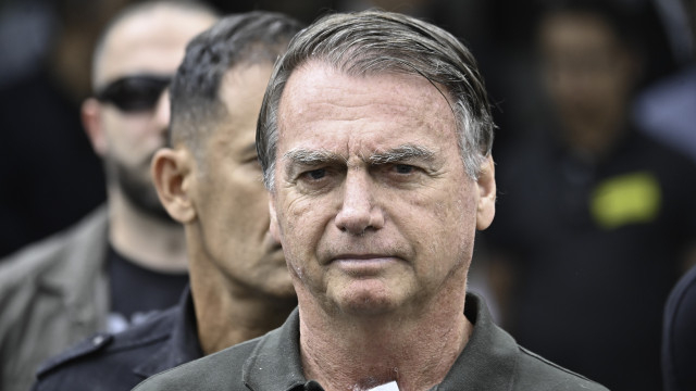 Condenado, Bolsonaro Seguirá Com Aposentadoria De R$ 41 Mil Da Câmara - Gazeta Mercantil