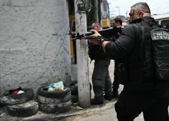 EUA podem classificar PCC como organização terrorista e criar crise diplomática com o Brasil 12 GAZETA MERCANTIL Eua Podem Classificar Pcc Como Organização Terrorista E Criar Crise Diplomática Com O Brasil - Gazeta Mercantil