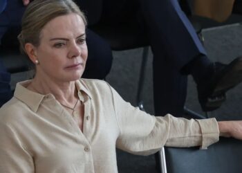 Lula Vai Vetar Projeto Que Reduz Penas Do 8 De Janeiro, Diz Gleisi - Gazeta Mercantil