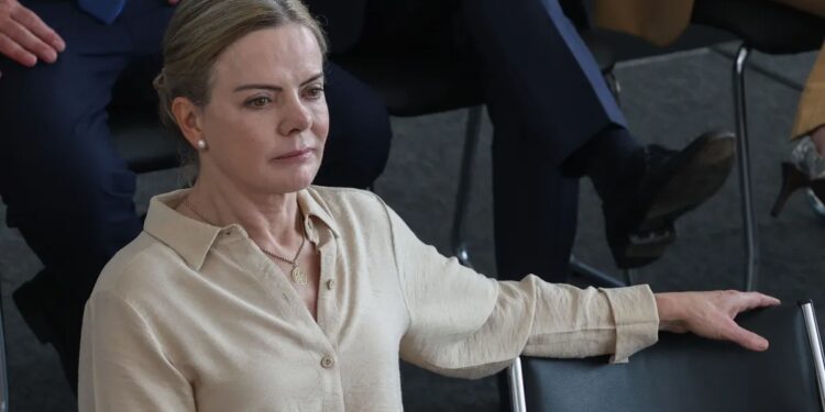 Lula Vai Vetar Projeto Que Reduz Penas Do 8 De Janeiro, Diz Gleisi - Gazeta Mercantil