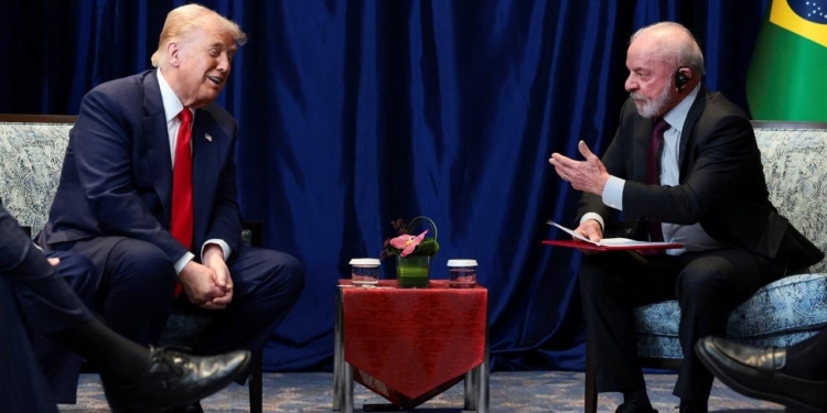 Telefonema De Lula E Trump Avança Em Tarifas E Segurança - Gazeta Mercantil - Política