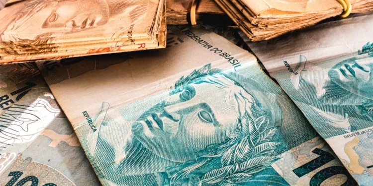 Decisão Do Copom: Sinalização De Corte Na Selic Impulsiona Ibovespa E Derruba Juros - Gazeta Mercantil