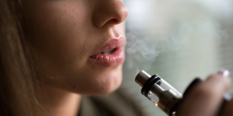 Uso De Vapes Por Adolescentes Quase Dobra No Brasil E Acende Alerta De Especialistas - Gazeta Mercantil