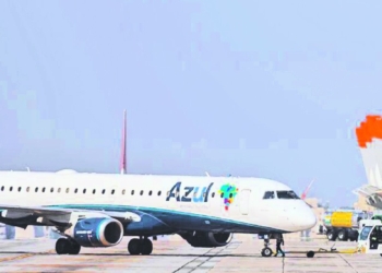 Azul Reduz Pedido De Jatos Da Embraer - Gazeta Mercantil