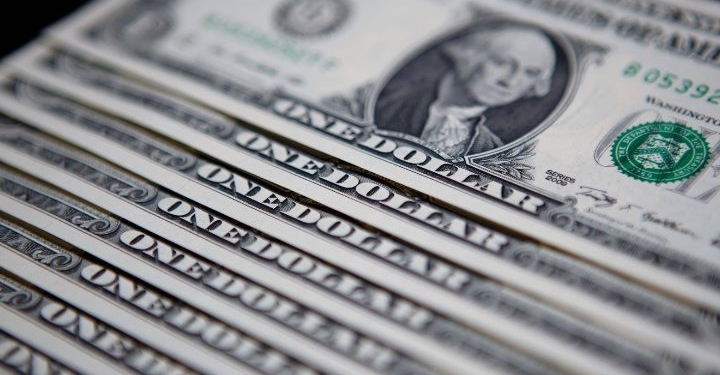 Dólar Hoje Avança Com Cenário Político E Expectativas Sobre Juros Nos Eua - Gazeta Mercantil
