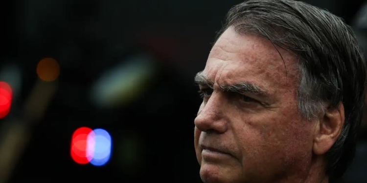 Moraes autoriza cirurgia de Bolsonaro e nega prisão domiciliar 1 GAZETA MERCANTIL Moraes Autoriza Cirurgia De Bolsonaro E Nega Prisão Domiciliar - Gazeta Mercantil