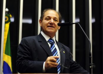 Quem É Missionário José Olímpio, Suplente Que Assume Vaga Após Cassação De Eduardo Bolsonaro - Gazeta Mercantil (Fundada Em 1920 ) - Política