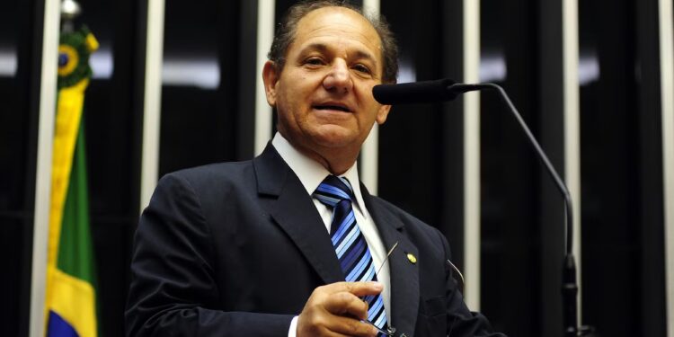 Quem É Missionário José Olímpio, Suplente Que Assume Vaga Após Cassação De Eduardo Bolsonaro - Gazeta Mercantil (Fundada Em 1920 ) - Política