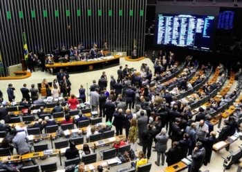 Congresso Domina Orçamento Livre De Ministérios Com Emendas Parlamentares - Gazeta Mercantil