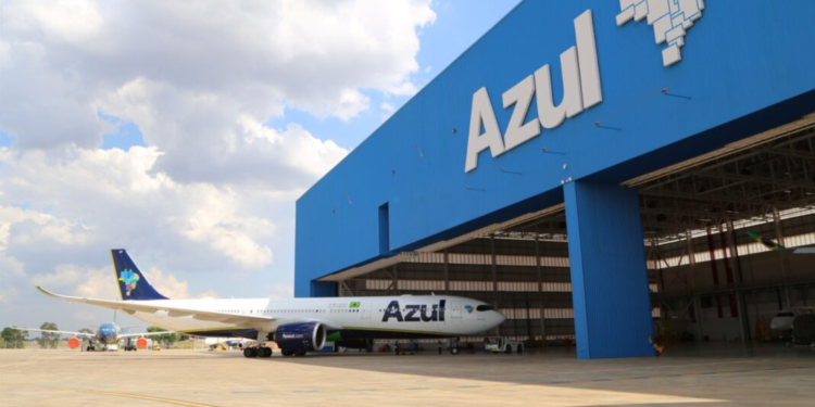 Azul: Ações Caem 90% Após Aumento De Capital