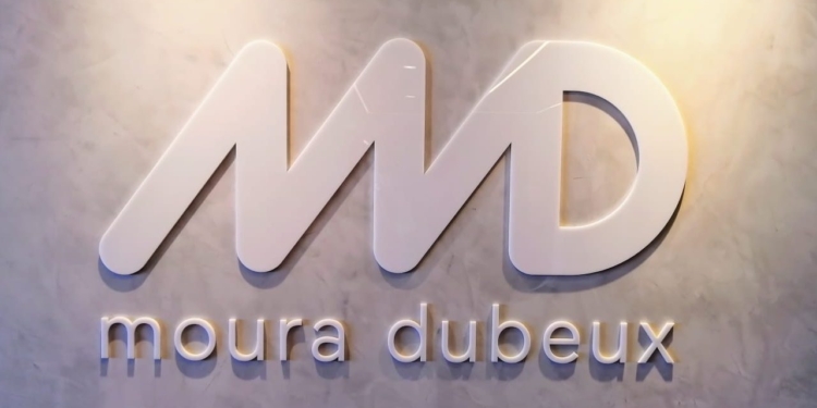 Moura Dubeux (MDNE3) avalia criar holding e reorganizar marcas após captar R$ 482 mi 1 GAZETA MERCANTIL Moura Dubeux (Mdne3) Avalia Criar Holding E Reorganizar Marcas Após Captar R$ 482 Mi - Gazeta Mercantil