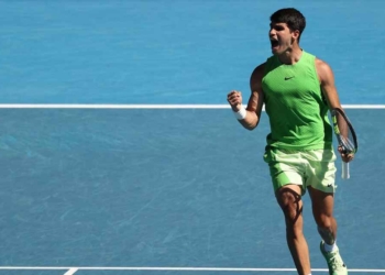 Carlos Alcaraz Vence Batalha Histórica Contra Zverev E Vai À Final Do Australian Open - Gazeta Mercantil