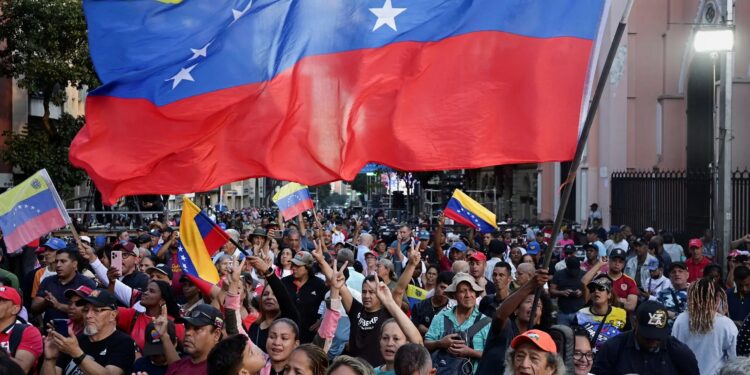 Títulos Da Dívida Da Venezuela Disparam Após Captura De Maduro - Gazeta Mercantil