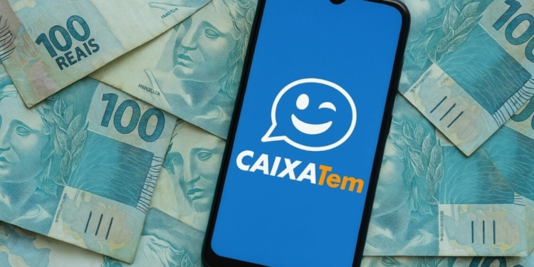 Caixa Tem paga R$ 1.000 até 05/03: veja regras e como sacar 1 GAZETA MERCANTIL Caixa Tem Paga R$ 1.000 Até 05/03: Veja Regras E Quem Tem Direito Ao Pé-De-Meia Palavra-Chave Seo Destacada: Caixa Tem Paga R$ 1.000 O Caixa Tem Paga R$ 1.000 Até O Dia 5 De Março De 2026 Para Estudantes Da Rede Pública Que Concluíram O Ensino Médio, Por Meio Do Programa Pé-De-Meia. A Iniciativa Do Governo Federal, Voltada À Permanência E Conclusão Escolar, Faz Parte Do Chamado Incentivo-Conclusão E Tem Como Objetivo Apoiar Jovens Em Sua Transição Para O Ensino Superior Ou Mercado De Trabalho. O Valor É Depositado Automaticamente Na Conta Digital Da Caixa Econômica Federal, Sendo Liberado Sem A Necessidade De Solicitação Presencial, O Que Garante Agilidade No Recebimento E Segurança Aos Beneficiários. Quem Tem Direito Ao Saque Do Pé-De-Meia O Benefício É Exclusivo Para Concluintes Do Ensino Médio Da Rede Pública De Ensino. Para Receber Os R$ 1.000, O Estudante Precisa Atender Aos Critérios Do Programa Pé-De-Meia E Estar Devidamente Registrado No Sistema Da Caixa. O Depósito Ocorre De Forma Automática, Diretamente Na Conta Digital Do Caixa Tem, Eliminando A Necessidade De Burocracia Ou Agendamento Prévio. O Programa É Uma Iniciativa Estratégica Do Governo Federal, Que Busca Reduzir A Evasão Escolar, Promover Inclusão Social E Fornecer Apoio Financeiro A Jovens Em Situação De Vulnerabilidade, Reforçando A Importância Da Educação Para O Desenvolvimento Pessoal E Profissional. Calendário De Pagamento Do Pé-De-Meia O Calendário De Pagamento De 2025 Prevê Que Os Últimos Depósitos Ocorram Entre Os Dias 26 De Fevereiro E 5 De Março De 2026. Estudantes Que Ainda Não Receberam O Incentivo Devem Ficar Atentos Às Datas E Confirmar Se Sua Situação Cadastral Está Regularizada Junto À Caixa Econômica Federal. O Pagamento Automático Garante Que Os Recursos Sejam Disponibilizados Sem Atraso, Permitindo Que Os Beneficiários Possam Utilizá-Los Para Despesas Relacionadas À Educação, Transporte, Alimentação Ou Investimentos Em Cursos Preparatórios Para O Ensino Superior. Como Sacar Os R$ 1.000 No Caixa Tem O Saque Do Valor Pode Ser Realizado De Diferentes Maneiras, Garantindo Flexibilidade E Acesso Aos Recursos De Forma Simples E Rápida: Saque Em Caixas Eletrônicos Da Caixa: O Estudante Pode Utilizar A Conta Digital Para Retirar O Valor Sem Complicações. Agências Da Caixa: Atendimento Presencial Disponível Para Quem Tiver Dificuldades Com O Aplicativo. Transferência Para Conta Bancária De Outro Banco: O Usuário Pode Transferir O Valor Diretamente Para Sua Conta De Preferência, Garantindo Maior Mobilidade Financeira. Além Disso, O Aplicativo Caixa Tem, Disponível Para Android E Ios, Oferece Suporte Completo, Permitindo Acompanhar O Status Do Pagamento E Acessar Informações Detalhadas Sobre O Benefício. Regras E Critérios Do Incentivo-Conclusão Para Ter Direito Ao Saque De R$ 1.000, É Necessário Que O Estudante: Tenha Concluído O Ensino Médio Em Escola Pública; Esteja Com O Cpf Regularizado; Esteja Cadastrado No Sistema Da Caixa Econômica Federal; Não Tenha Pendências Em Programas Anteriores Ou Em Outras Políticas De Incentivo Educacional Do Governo. O Caixa Tem Paga R$ 1.000 Automaticamente Para Os Beneficiários Que Atendem A Todos Os Requisitos, Garantindo Que O Incentivo Chegue Aos Estudantes Sem Necessidade De Intermediários Ou Solicitações Adicionais. Impacto Social Do Programa Pé-De-Meia O Pé-De-Meia É Considerado Uma Política Pública De Alto Impacto Social. Para Muitos Jovens, O Valor Depositado Representa Um Suporte Financeiro Fundamental, Que Pode Ser Utilizado Para: Investir Em Cursos Preparatórios Para O Vestibular Ou Enem; Adquirir Materiais Escolares E Livros; Auxiliar Nos Custos De Transporte E Alimentação Durante O Período De Estudos; Planejar A Entrada No Mercado De Trabalho, Seja Por Meio De Cursos Técnicos, Capacitação Profissional Ou Empreendedorismo Jovem. Especialistas Em Políticas Públicas Destacam Que Iniciativas Como O Pé-De-Meia Contribuem Para Reduzir A Desigualdade Educacional E Promover Maior Inclusão Social, Fortalecendo A Economia Local E Incentivando A Educação Como Motor De Desenvolvimento. Como Acompanhar Os Depósitos Do Caixa Tem O Acompanhamento Dos Depósitos É Simples E Pode Ser Feito De Forma Digital: Acesse O Aplicativo Caixa Tem; Verifique A Seção De Benefícios E Incentivo-Conclusão; Consulte O Status Do Pagamento E A Data Disponível Para Saque; Caso Haja Divergência Ou Atraso, É Possível Registrar A Situação Diretamente Pelo Aplicativo Ou Na Central De Atendimento Da Caixa. O Monitoramento Garante Que Todos Os Beneficiários Tenham Acesso Às Informações E Possam Planejar O Uso Do Valor De Forma Eficiente. Dicas Para Utilizar O Valor Do Incentivo-Conclusão Embora O Incentivo De R$ 1.000 Represente Uma Quantia Significativa, Seu Uso Consciente É Essencial Para Gerar Impacto Positivo Na Vida Do Estudante. Algumas Recomendações Incluem: Priorizar Gastos Com Educação E Qualificação Profissional; Evitar Despesas Desnecessárias E Impulsivas; Planejar Investimentos Em Cursos Ou Material De Estudo; Considerar A Utilização De Parte Do Valor Para Poupança Ou Reserva De Emergência. O Acompanhamento Financeiro E O Uso Estratégico Do Benefício Contribuem Para Que O Caixa Tem Paga R$ 1.000 Realmente Gere Oportunidades De Crescimento Pessoal E Profissional. Relevância Do Programa Para O Governo Federal O Programa Pé-De-Meia, Responsável Pelo Pagamento De R$ 1.000 Via Caixa Tem, Integra Um Conjunto De Políticas Voltadas À Educação E À Inclusão Social. Ao Apoiar Jovens Concluintes Do Ensino Médio, O Governo Fortalece O Vínculo Escolar E Incentiva A Permanência No Sistema Educacional, Criando Condições Para Maior Qualificação Da Mão De Obra E Redução Da Desigualdade. Especialistas Afirmam Que Iniciativas Como Essa Também Têm Impacto Positivo No Mercado De Trabalho, Ao Preparar Jovens Para Enfrentar Desafios Profissionais E Aumentar A Competitividade No Cenário Nacional. Próximos Passos Para Estudantes E Beneficiários Estudantes Que Concluíram O Ensino Médio E Ainda Não Receberam O Pagamento Devem Confirmar Seu Cadastro No Caixa Tem E Acompanhar O Calendário De Depósitos Até 5 De Março De 2026. A Regularidade Cadastral É Fundamental Para Garantir A Liberação Automática Do Incentivo. O Programa Também Abre Espaço Para Que Jovens Se Planejem Financeiramente E Organizem Os Próximos Passos, Seja Ingressando Em Instituições De Ensino Superior, Cursos Técnicos Ou No Mercado De Trabalho. - Gazeta Mercantil