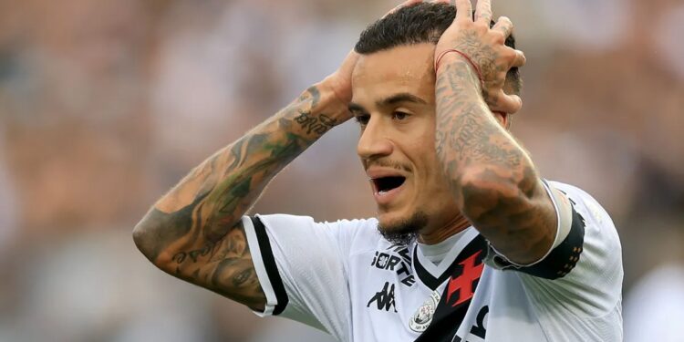 Coutinho Marca Em Mirassol X Vasco, Mas Celebração Vira Atendimento; Veja