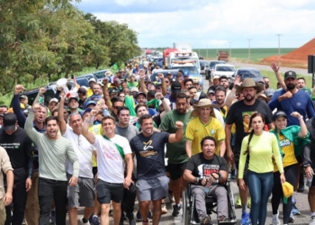 Caminhada De Nikolas Ferreira Avança No Df Sob Restrições Do Stf - Gazeta Mercantil