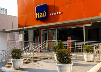 Itau Unibanco (Itub4)