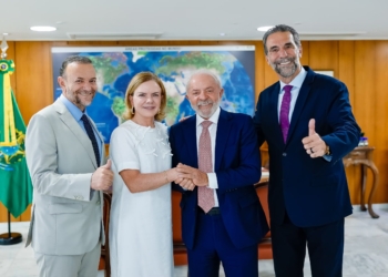 Gleisi Hoffmann Ao Senado: A Estratégia De Lula Para 2026 No Paraná - Gazeta Mercantil