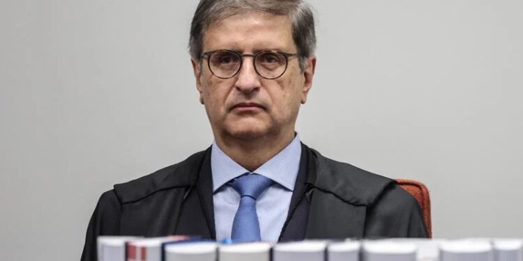 Lula recebe PGR Paulo Gonet para tratar de investigações do Banco Master e empresas de apostas 1 GAZETA MERCANTIL Lula Recebe Pgr Paulo Gonet Para Tratar De Investigações Do Banco Master E Empresas De Apostas - Gazeta Mercantil