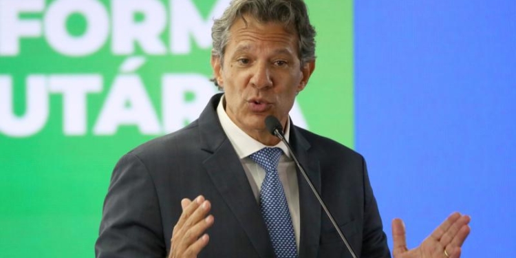 Haddad avalia futuro político após saída do Ministério e não descarta disputa pelo governo de São Paulo 1 GAZETA MERCANTIL Haddad Avalia Futuro Político Após Saída Do Ministério E Não Descarta Disputa Pelo Governo De São Paulo - Gazeta Mercantil - Política