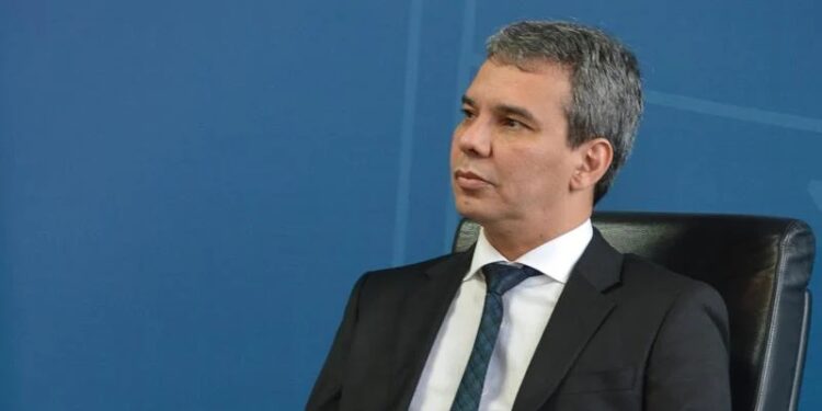 Lula Indica Advogado Da Petrobras Para O Ministério Da Justiça - Wellington César Lima E Silva - Gazeta Mercantil