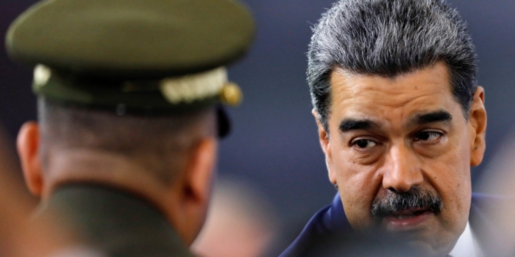 Suíça congela bens de Maduro e amplia cerco financeiro ao antigo regime venezuelano 1 GAZETA MERCANTIL Suíça Congela Bens De Maduro E Amplia Cerco Financeiro Ao Antigo Regime Venezuelano - Gazeta Mercantil